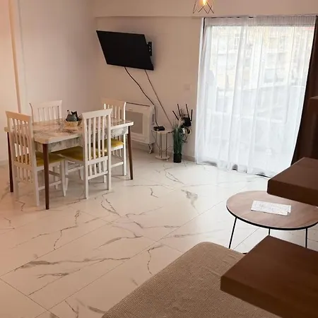 Appartamento Sun Rose Sarandë